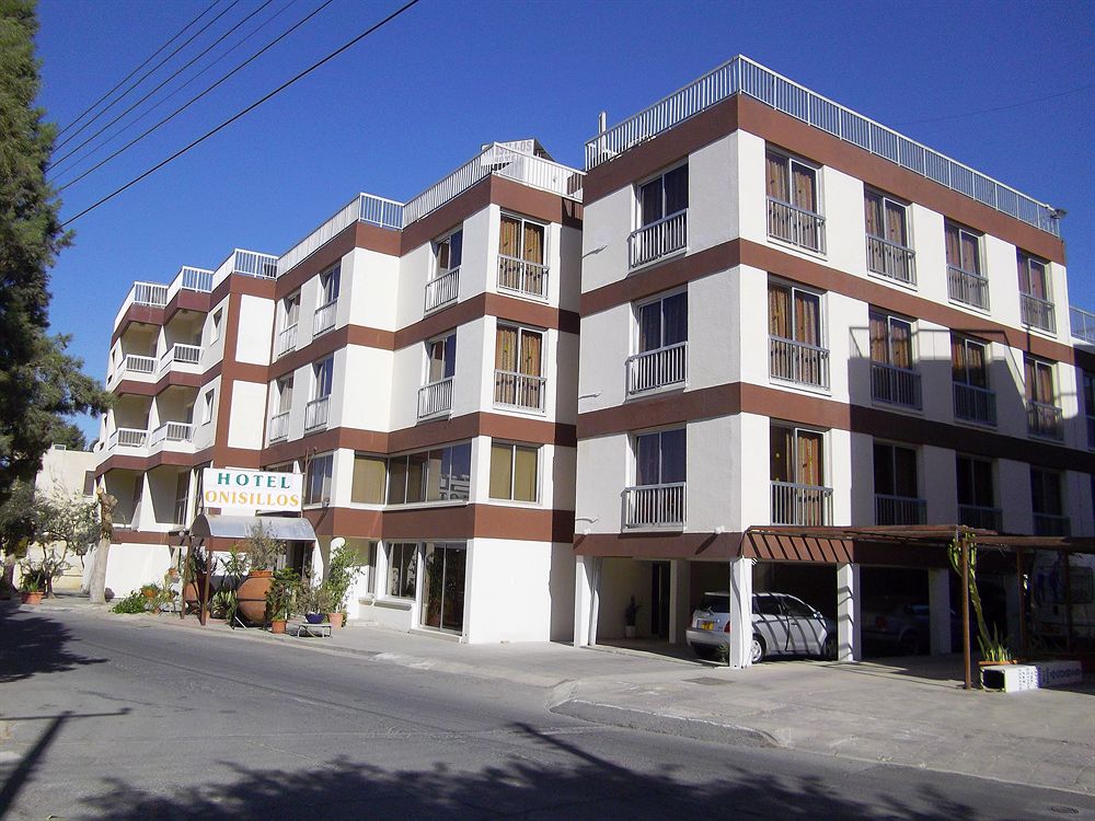 Onisillos Hotel image 1